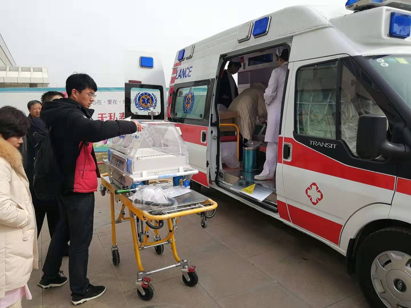 讷河市救护车转院